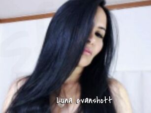 Luna_evanshott