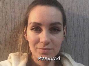 MiaSexVirt