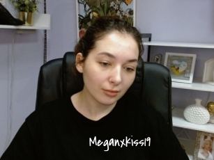 Meganxkiss19