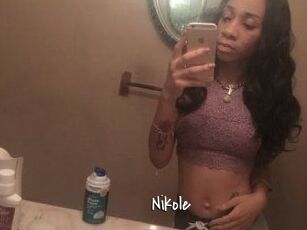 Nikole_