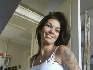 Niki23